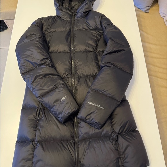 Eddie Bauer Women's Black Puffer Jacket - Picture 3 of 10